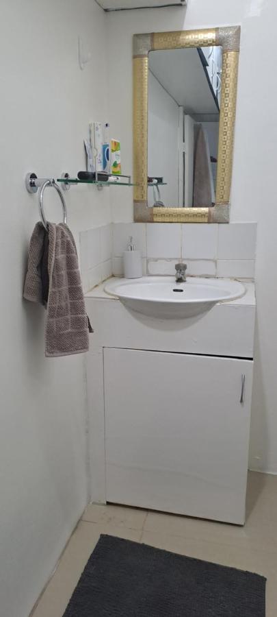 Abm Court Apartments Nadi Eksteriør bilde